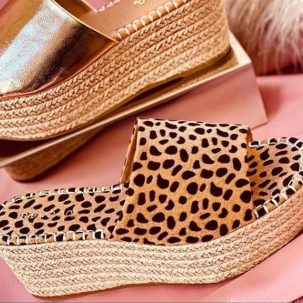 RESTOCK ‼️Cheetah Espadrille Sandal Wedge - Shoe